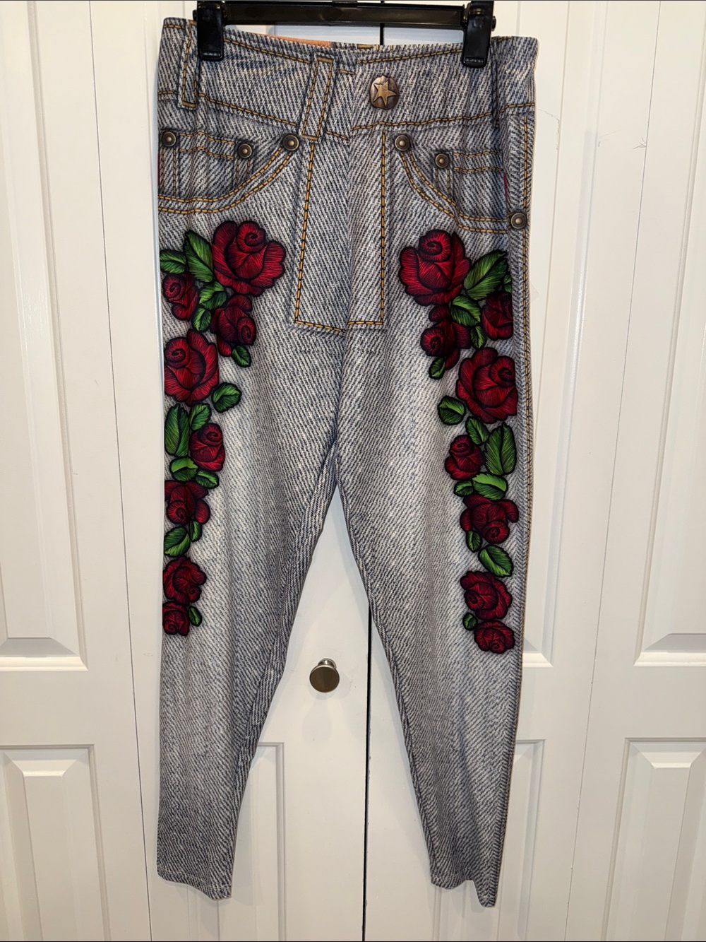 Gray Jeggings with Red Rose Embroidery